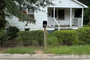 106 Putnam Ave, Eatonton, GA 31024 - Photo 1