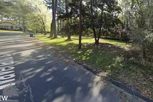 1728 Waverland Cir, Macon, GA 31211 - Photo 1