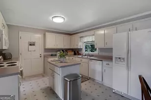 16 Lois Ln, Hayesville, NC 28904 - Photo 8