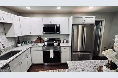2443 Abner Place NW, Atlanta, GA 30318 - Photo 8