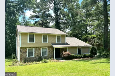 3589 Burlingham Drive, Lithonia, GA 30038 - Photo 2