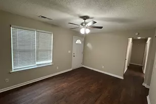 9107 Morris Dr SW, Covington, GA 30014 - Photo 4