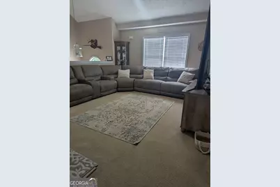 1524 Queen Elizabeth Drive, Locust Grove, GA 30248 - Photo 6