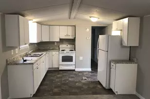 295 E Wright St, Winder, GA 30680 - Photo 34