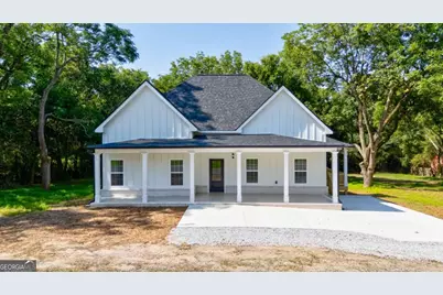 540 Sunset Avenue, Comer, GA 30629 - Photo 1