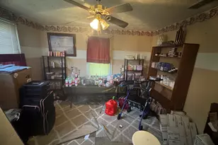 331 S Green St, Swainsboro, GA 30401 - Photo 6