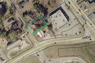 331 S Green St, Swainsboro, GA 30401 - Photo 2