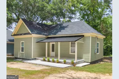 245 Atlanta Street, Barnesville, GA 30204 - Photo 2