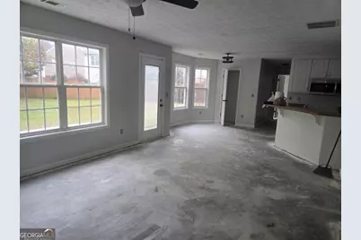 1090 Chapel Hill Drive SE, Lawrenceville, GA 30045 - Photo 14