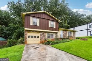 1517 Indian Forest Trail, Stone Mountain, GA 30083 - Photo 2