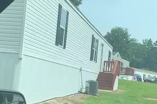 390 Malibu Dr, Fayetteville, GA 30214 - Photo 2