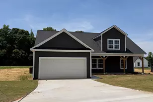 2633 Paoli St, Comer, GA 30629 - Photo 2