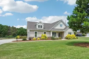 202 Sage Ct, Eatonton, GA 31024 - Photo 1