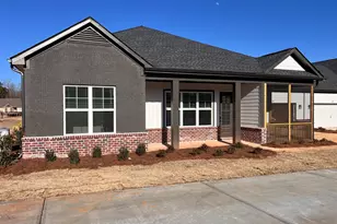 51 Thomaston St, Newnan, GA 30263 - Photo 8