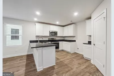 4811 Station Lane #35, Union City, GA 30291 - Photo 4