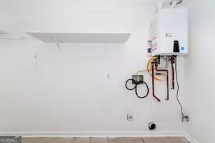 2058 SW Mulkey Rd, Marietta, GA 30008 - Photo 12