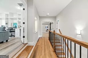 4421 Meadowwood Dr, Loganville, GA 30052 - Photo 10