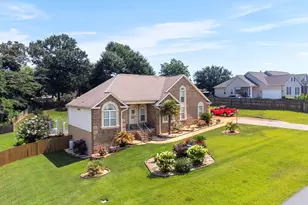 408 Dixieland Dr, Byron, GA 31008 - Photo 8