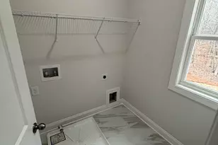 366 Lowbrooke Ct, Fairburn, GA 30213 - Photo 10