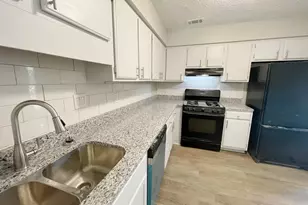 4030 Laurie Jo Dr SW, Marietta, GA 30008 - Photo 8