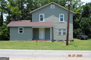 532 Calhoun St, Swainsboro, GA 30401 - Photo 1