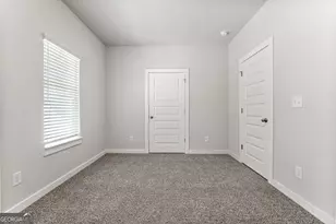 267 Lagrange St, Grantville, GA 30220 - Photo 24