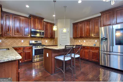 2817 Village Park Drive E, Ellenwood, GA 30294 - Photo 18