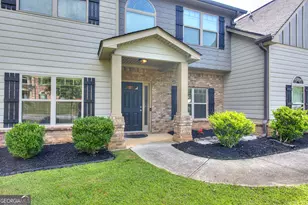 2817 Village Park Dr E, Ellenwood, GA 30294 - Photo 2