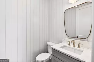 27 Coweta St, Senoia, GA 30276 - Photo 18