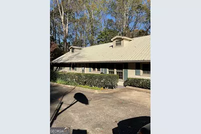 866 Yunai Circle, Clayton, GA 30525 - Photo 2