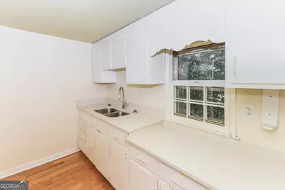 2696 Suwanee Avenue, Macon, GA 31204 - Photo 10