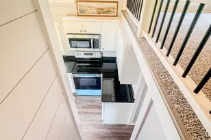 527 Saunders Rd, Franklin, NC 28735 - Photo 18