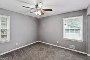 200 Sunrise Cir, Riverdale, GA 30274 - Photo 12