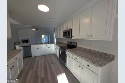 1077 Jeannine Lane, Winder, GA 30680 - Photo 6