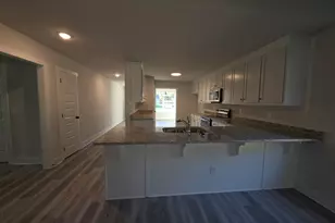 13 Vesta Ct, Winder, GA 30680 - Photo 2