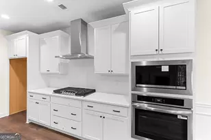 304 Airview Dr, Warner Robins, GA 31093 - Photo 22