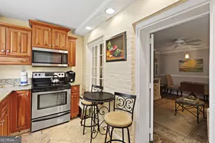 103 W Gordon St, Savannah, GA 31401 - Photo 10