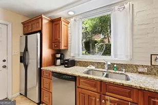 103 W Gordon St, Savannah, GA 31401 - Photo 12