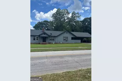 209 Georgia Avenue, Winder, GA 30680 - Photo 1