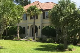 265 Harbor Pointe Dr, Brunswick, GA 31523 - Photo 2