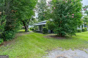 122 Hopkins St, Waycross, GA 31501 - Photo 12