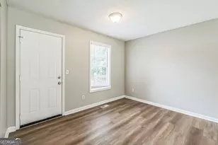 107 Salem Pl, Dallas, GA 30132 - Photo 4