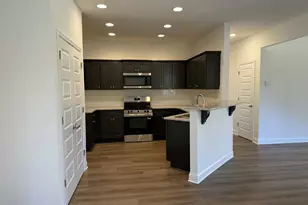 390 Coan Dr, McDonough, GA 30252 - Photo 6