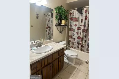 2207 S Sherwood Drive, Valdosta, GA 31602 - Photo 16