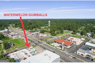 298 W Orange Street, Jesup, GA 31545 - Photo 34