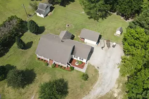 1881 Beeks Rd, Williamson, GA 30292 - Photo 30