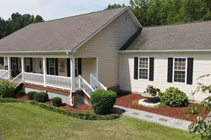 1881 Beeks Rd, Williamson, GA 30292 - Photo 8