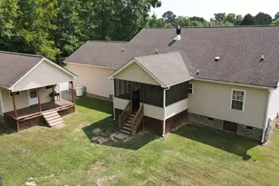 1881 Beeks Rd, Williamson, GA 30292 - Photo 20