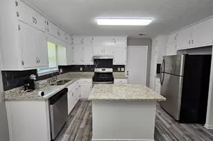 7934 Lundy Ct, Jonesboro, GA 30238 - Photo 10