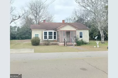 219 Cypress Street, Sandersville, GA 31082 - Photo 2
